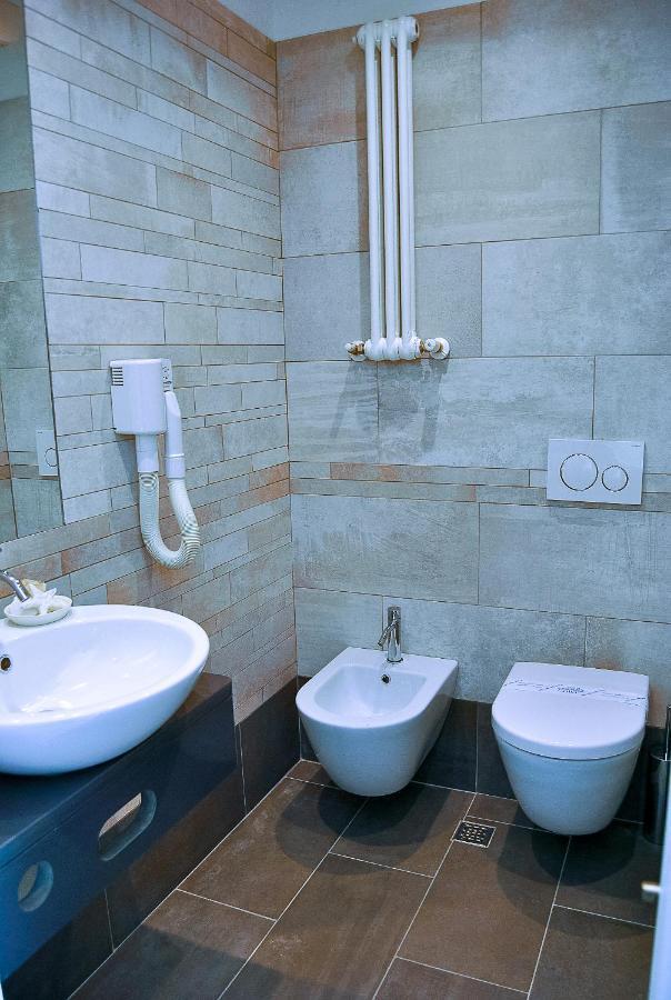 Hotel Alfonsina Ричоне Екстериор снимка
